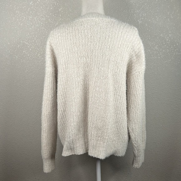 No Boundaries Cream Knit Fuzzy Coastal Winter Open Cardigan Sweater Size XXL - Picture 3 of 5